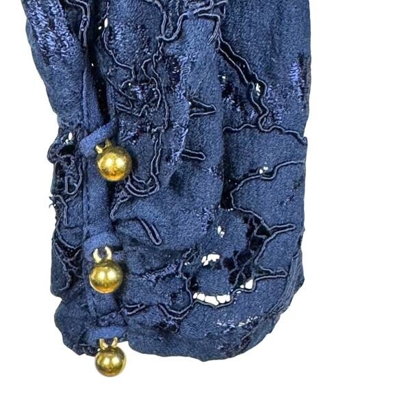 Wayf Emma Puff Sleeve Lace Top Size XS Long Sleeved Blouse Navy Blue - Picture 5 of 11